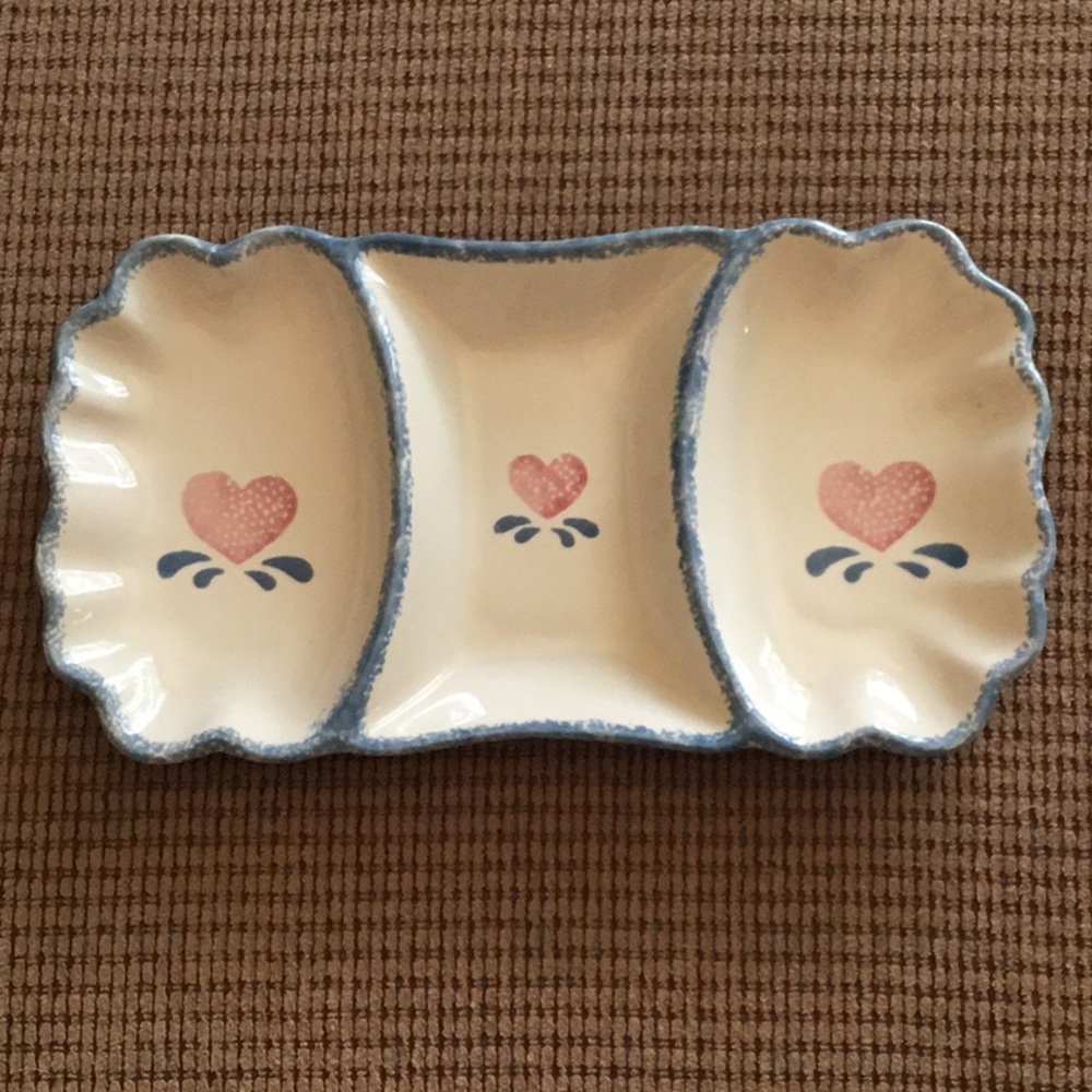 90s Farmhouse Cottage Cream and Blue Divided Heart Serving Dish